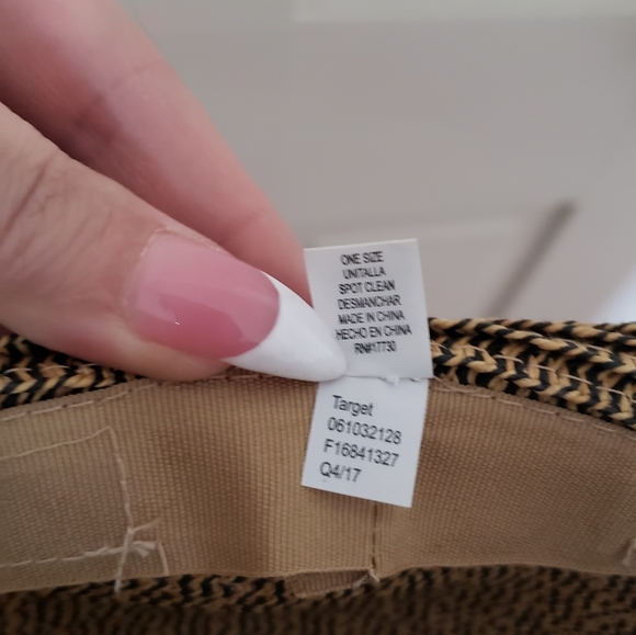 Straw Fedora - Picture 5 of 6